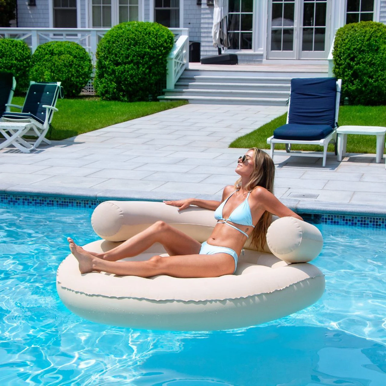 Swimline Cloud Chaise Hybrid 360 - Oxford Fabric Pool Float Lounge With Removable Backrest 9 Swimline Cloud Chaise Hybrid 360 - Oxford Fabric Pool Float Lounge With Removable Backrest - Image 7