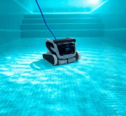 Dolphin Explorer E70 Robotic Pool Cleaner: Includes Free Caddy! -Swimming EP EXPLORER E70 uw01t WEB Large 06520.1655319115