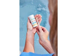 FROG® @ease® SmartChlor Test Strips -Swimming ease testing 39827.1701385961